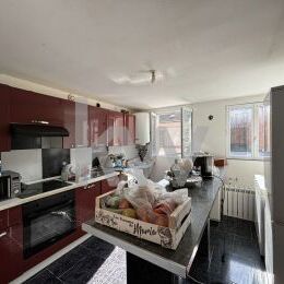 EPERNAY : immeuble (200 m²) à vendre