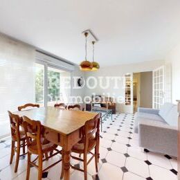 A VENDRE - BD PASTEUR - 2 CHAMBRES BALCONS GARAGE ASCENSEUR