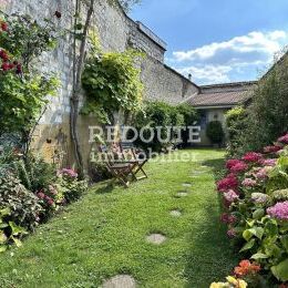 A VENDRE A REIMS PROCHE CENTRE VILLE MAISON F8 AVEC JARDIN