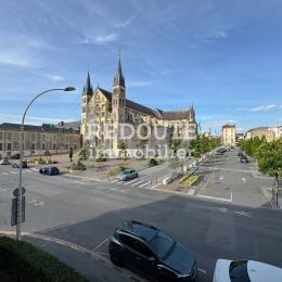 Appartement avec balcon et vue Basilique - Saint-Rmi REIMS