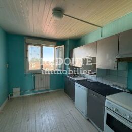 REIMS NORD : APPARTEMENT T4 AVEC STATIONNEMENT  RNOVER