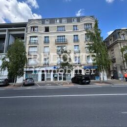A VENDRE BUREAUX / COMMERCE Hyper Centre REIMS 50m2